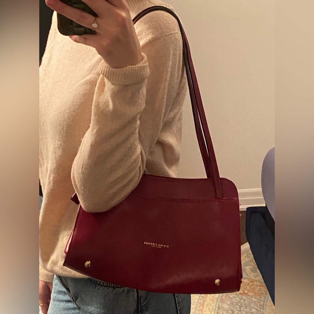 Divina Firenze Red Leather Shoulder Bag - Picture 4 of 9